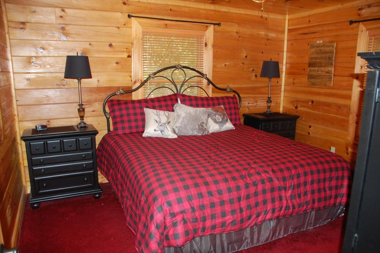 His Promises Cabin Pigeon Forge Εξωτερικό φωτογραφία