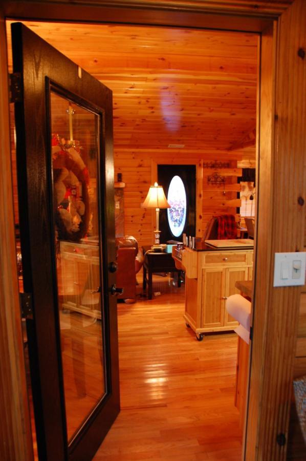 His Promises Cabin Pigeon Forge Εξωτερικό φωτογραφία