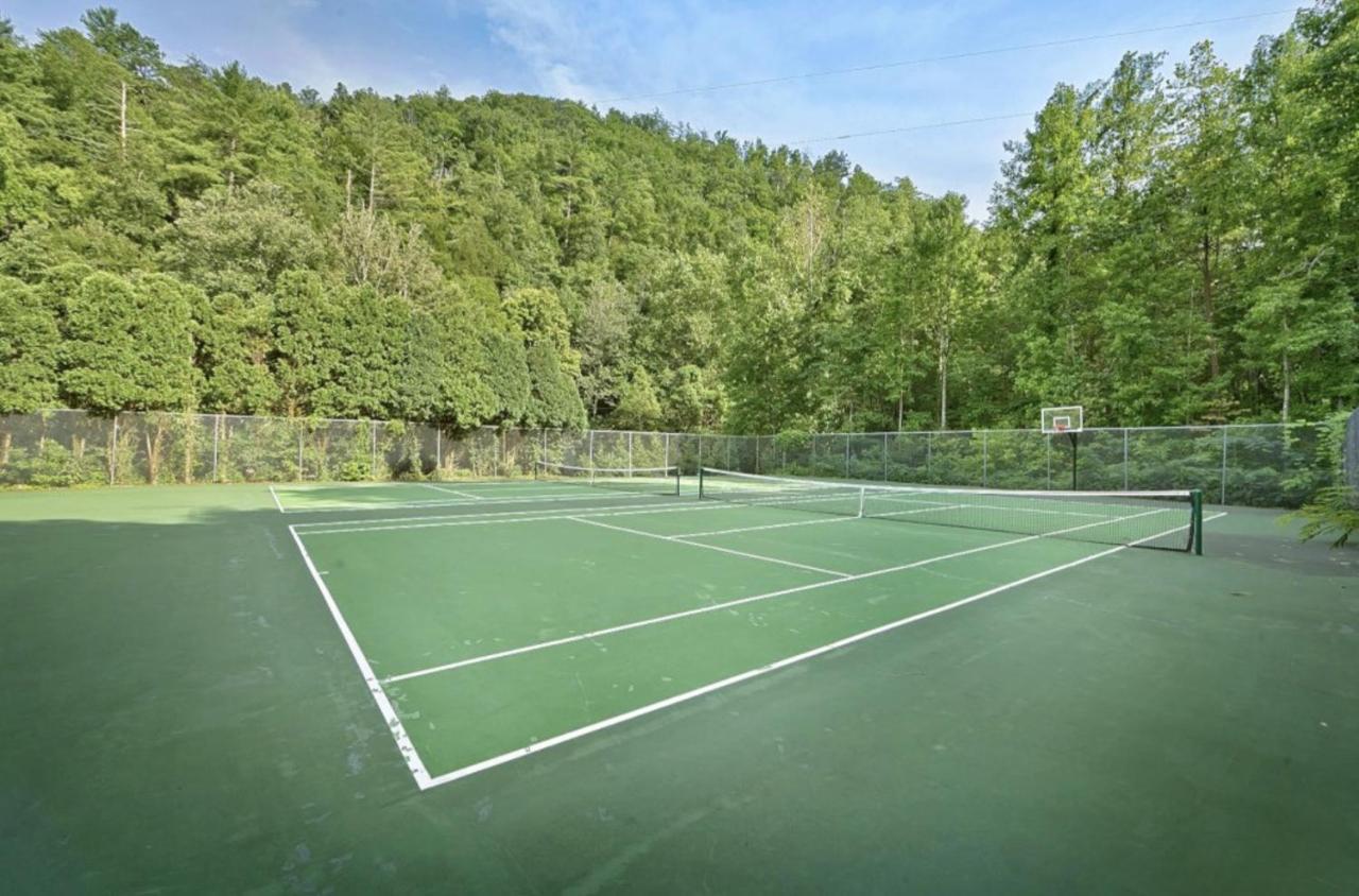His Promises Cabin Pigeon Forge Εξωτερικό φωτογραφία