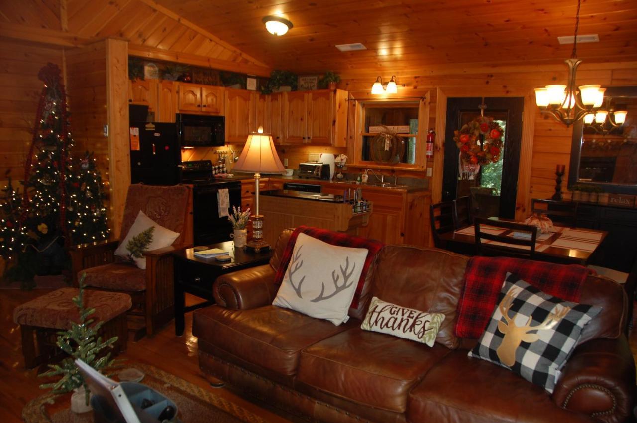 His Promises Cabin Pigeon Forge Εξωτερικό φωτογραφία