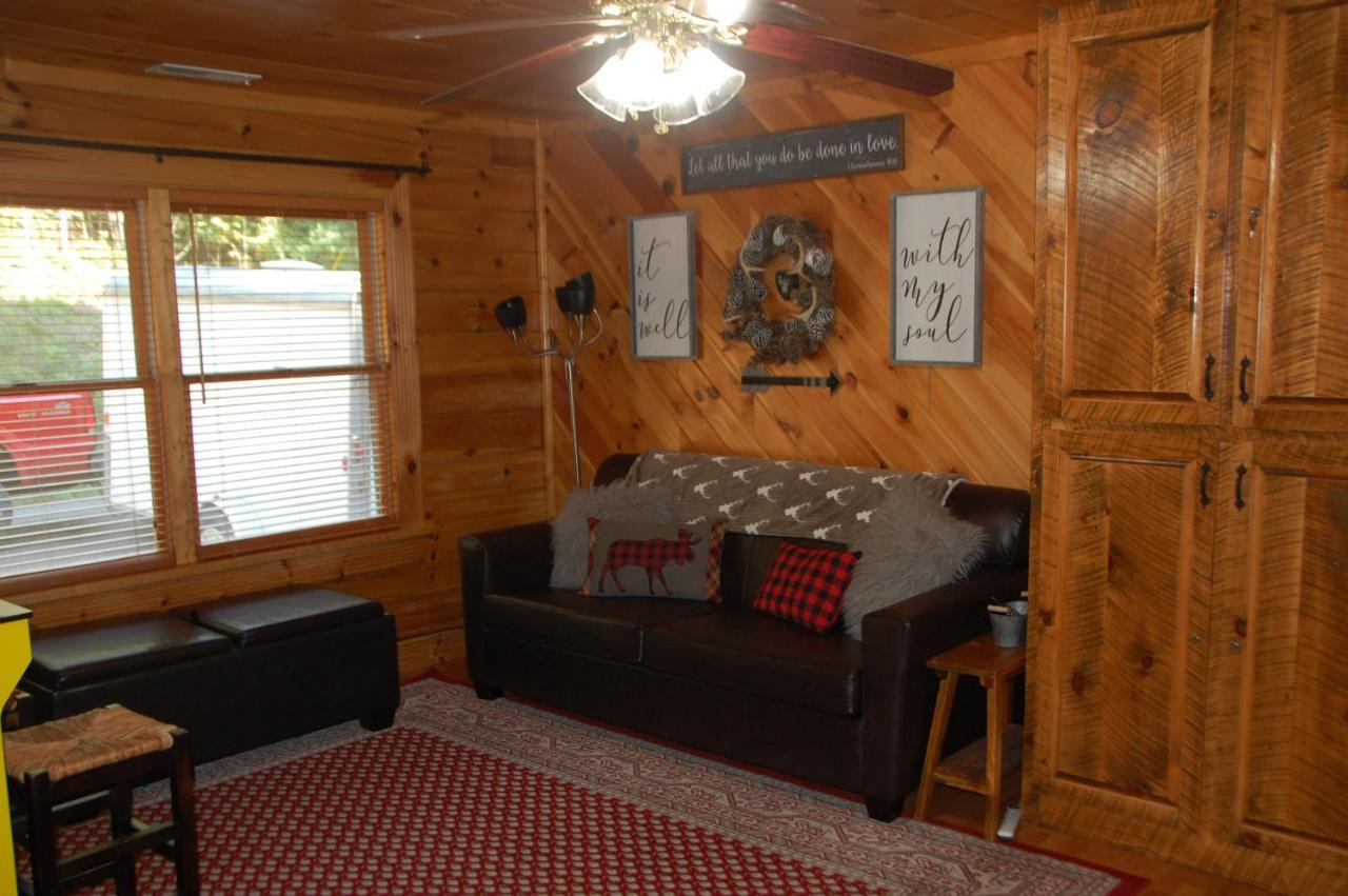 His Promises Cabin Pigeon Forge Εξωτερικό φωτογραφία