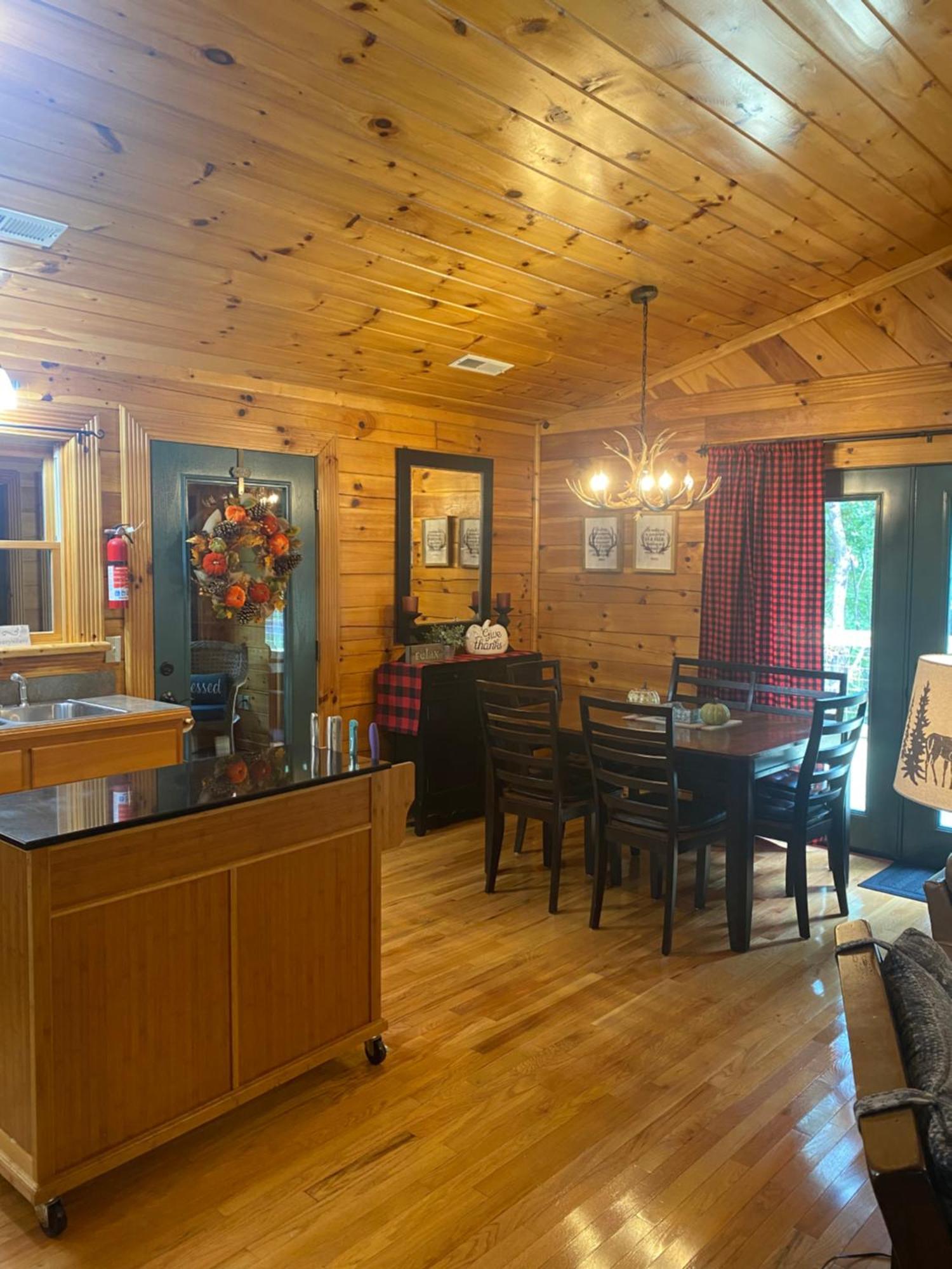 His Promises Cabin Pigeon Forge Εξωτερικό φωτογραφία